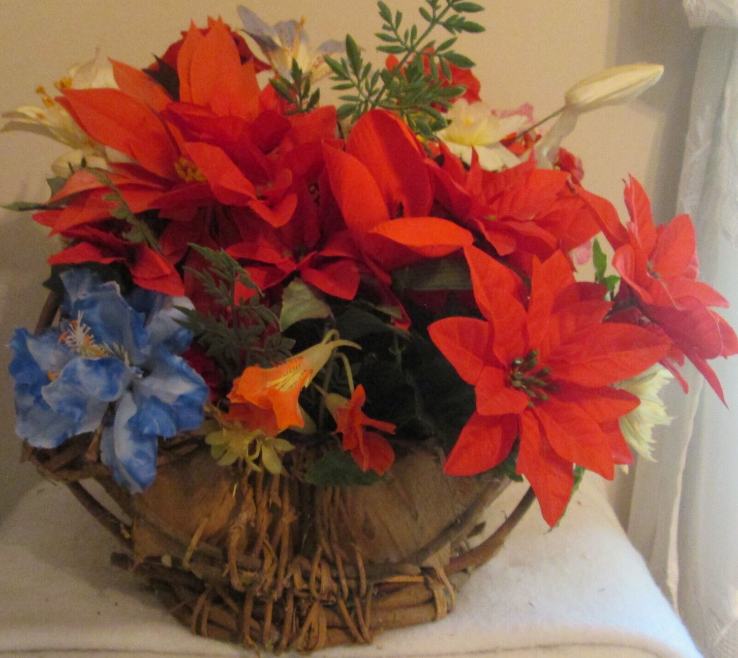 Artificial Colorful Flowers Planter Woven Basket w/Handle Indoor House Plant