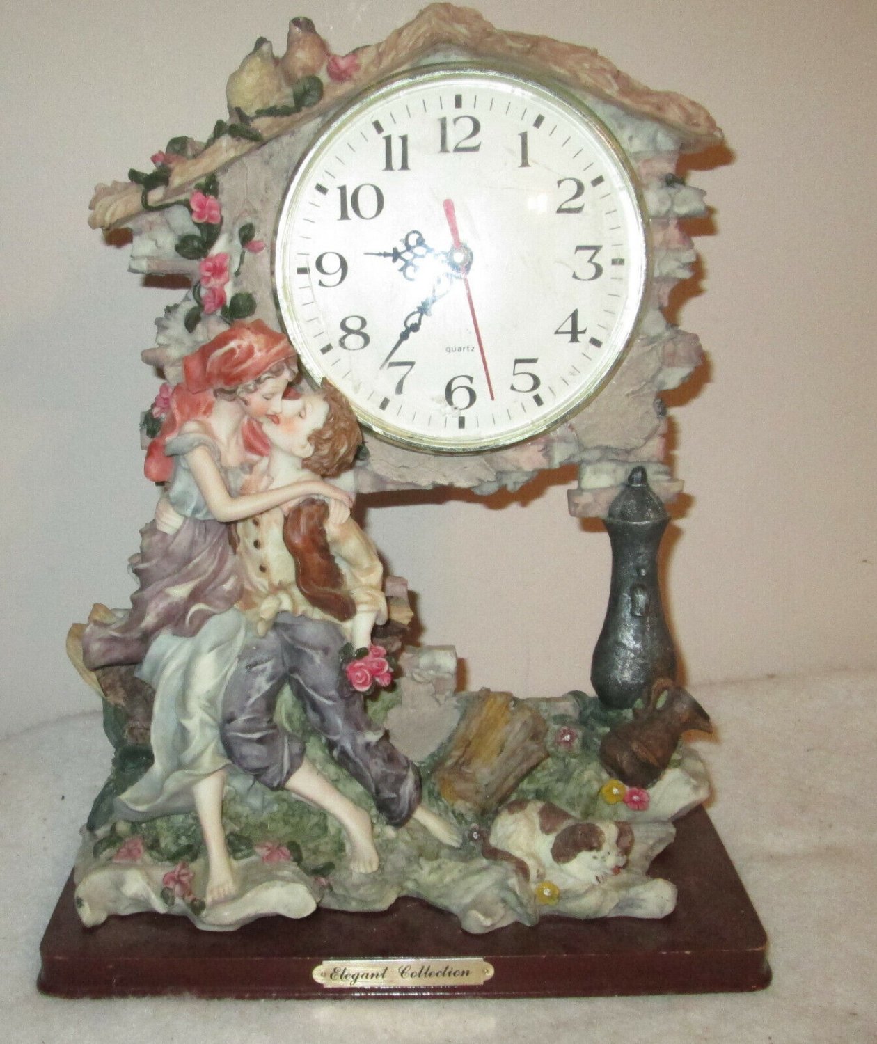 QUARTZ MANTEL CLOCK RESIN PENDULUM  KISSING SLEEPING DOG ELEGANT COLLECTION
