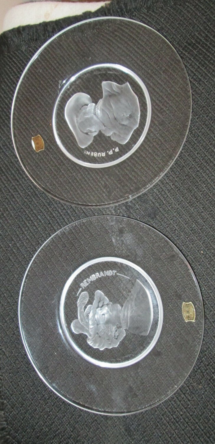VAL ST LAMBERT ETCHINGS OF REMBRANDT & PP RUBENS  CENTERPIECE