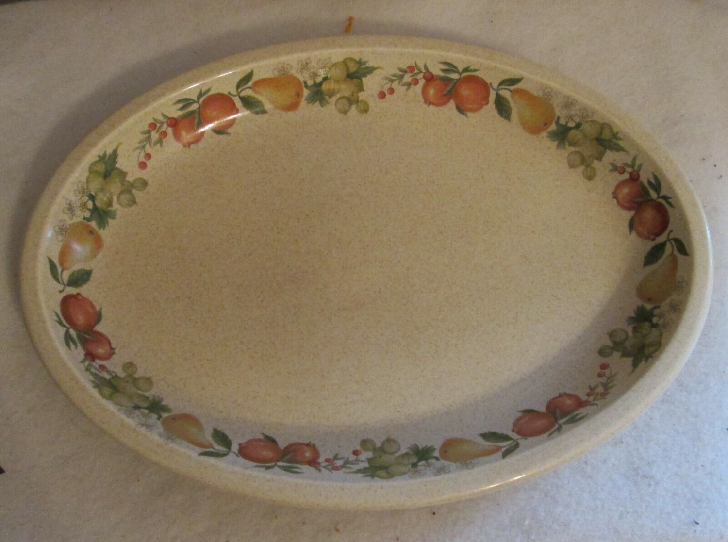 WEDGWOOD QUINCE SERVING PLATTER