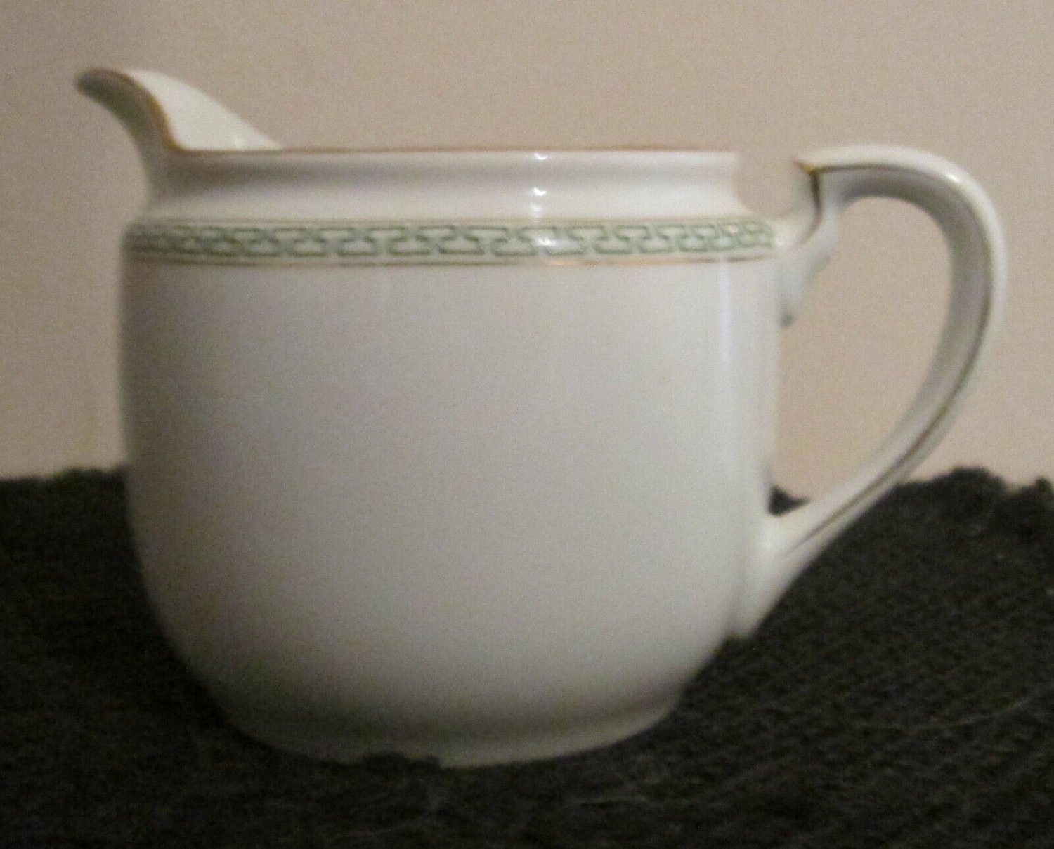 NORITAKE CREAMER PITCHER 3.5"