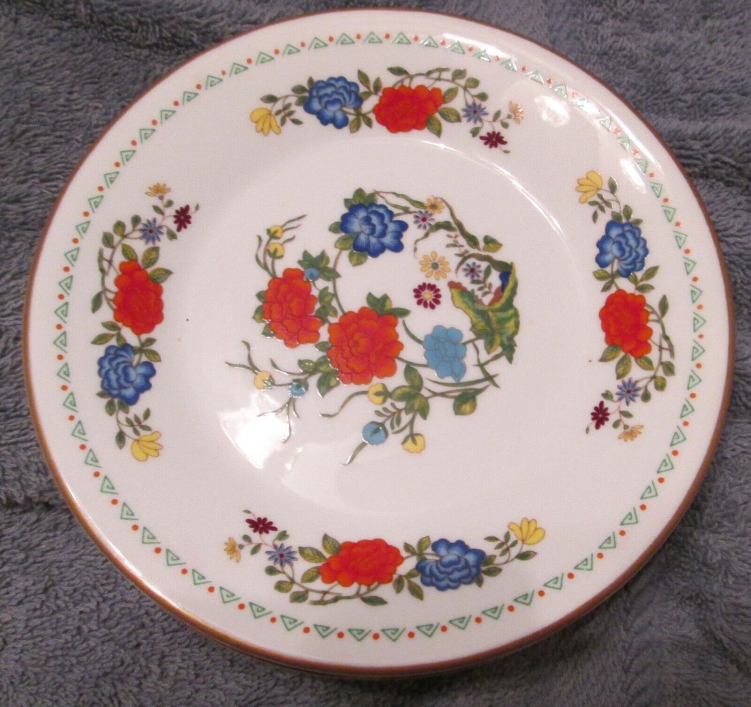 Aynsley, John Henley  Salad Plate 22416 4 Availalble Famille rose Bone China