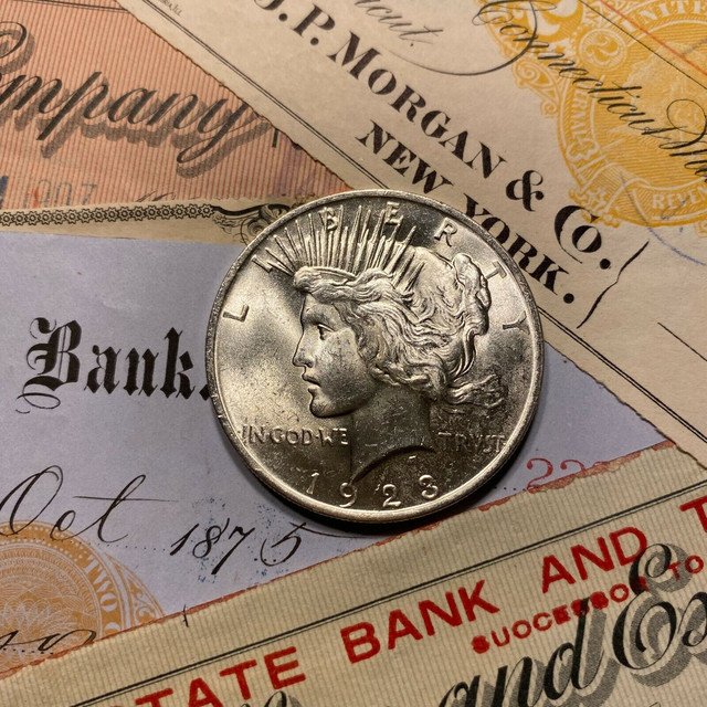 1923 GEM BU Peace Silver Dollar Choice Mint Uncirculated From Roll Estate 1 US Coin