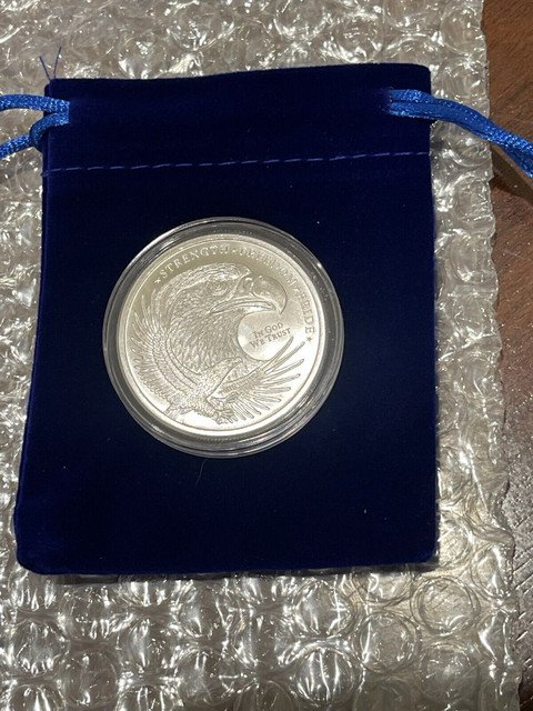 1 oz Double Eagle IN GOD WE TRUST .999 silver bullion IN GIFT POUCH CAPSULE 1 US Coin