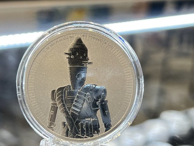 2022 Star Wars IG 11 Assassin Droid Mandalorian Nuie .999 Silver 25000 Mintage 1 US Coin