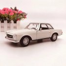 1:24 Mercedes 230SL white Car Alloy Car Model Simulation Decoration Toy Collection