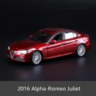 1:24 2016 Alpha Romeo1 FIAGT red Alloy Racing Convertible alloy car model toy simulation