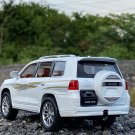 1:24 Toyota Prado LAND CRUISER white Model Car Diecasts Vehicles Toy SUV Metal Simulation