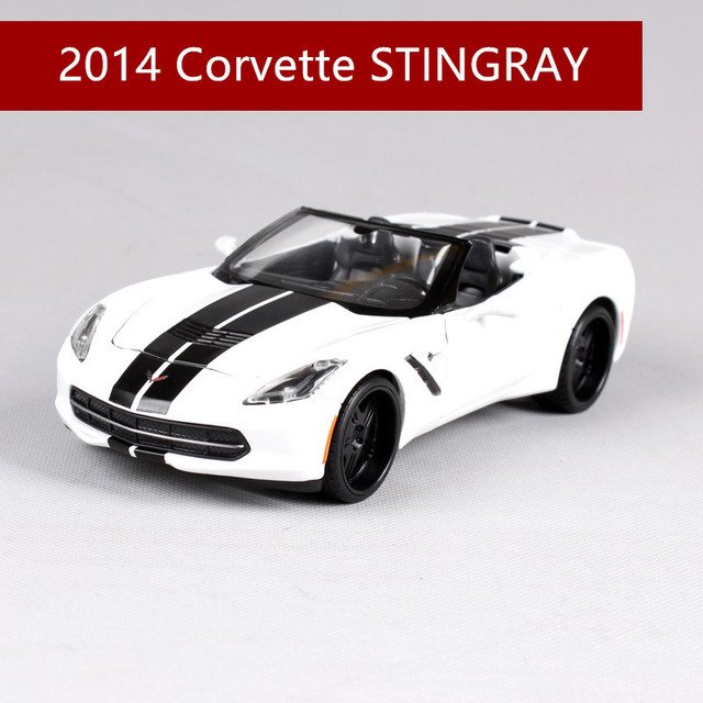 1:24 2014 Corvette Stingray white Simulation Alloy Car Model Crafts Tools Collection Toy