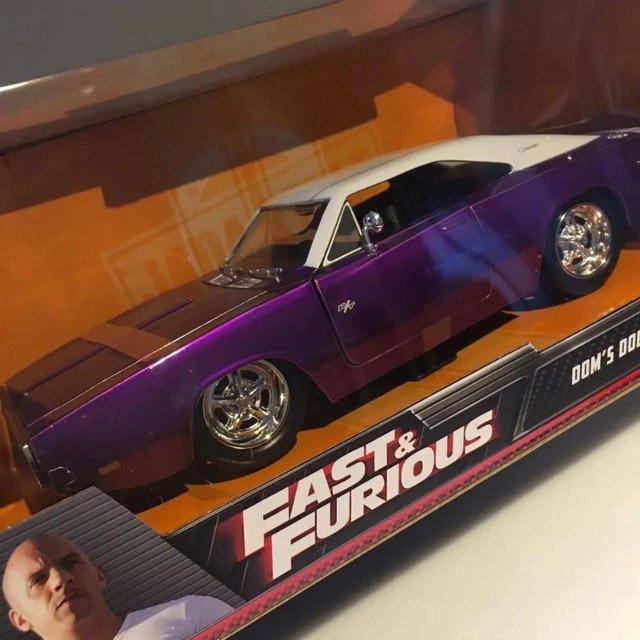 1:24 Dodge RT Classic Car High Simulation Diecast Metal Alloy Model Toy Collection