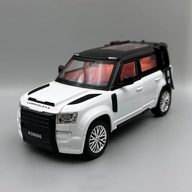 1:24 Defender LUMMA CLR LD white Car Alloy Diecasts Toy Model Sound and light Pull back Toy