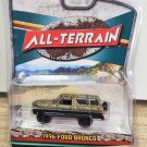 1:64 1996 FORD BRONCO gold Car Diecast Metal Alloy Model Toys For Gift Collection