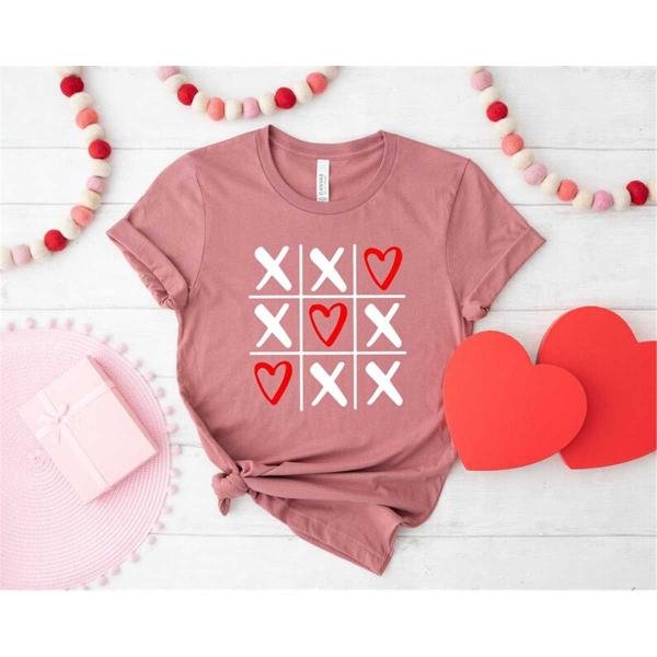 Tic Tac Toe Heart Valentines Shirt, XOXO Valentines Day Shirt, Valentines Day Shirt for Women, Gift 