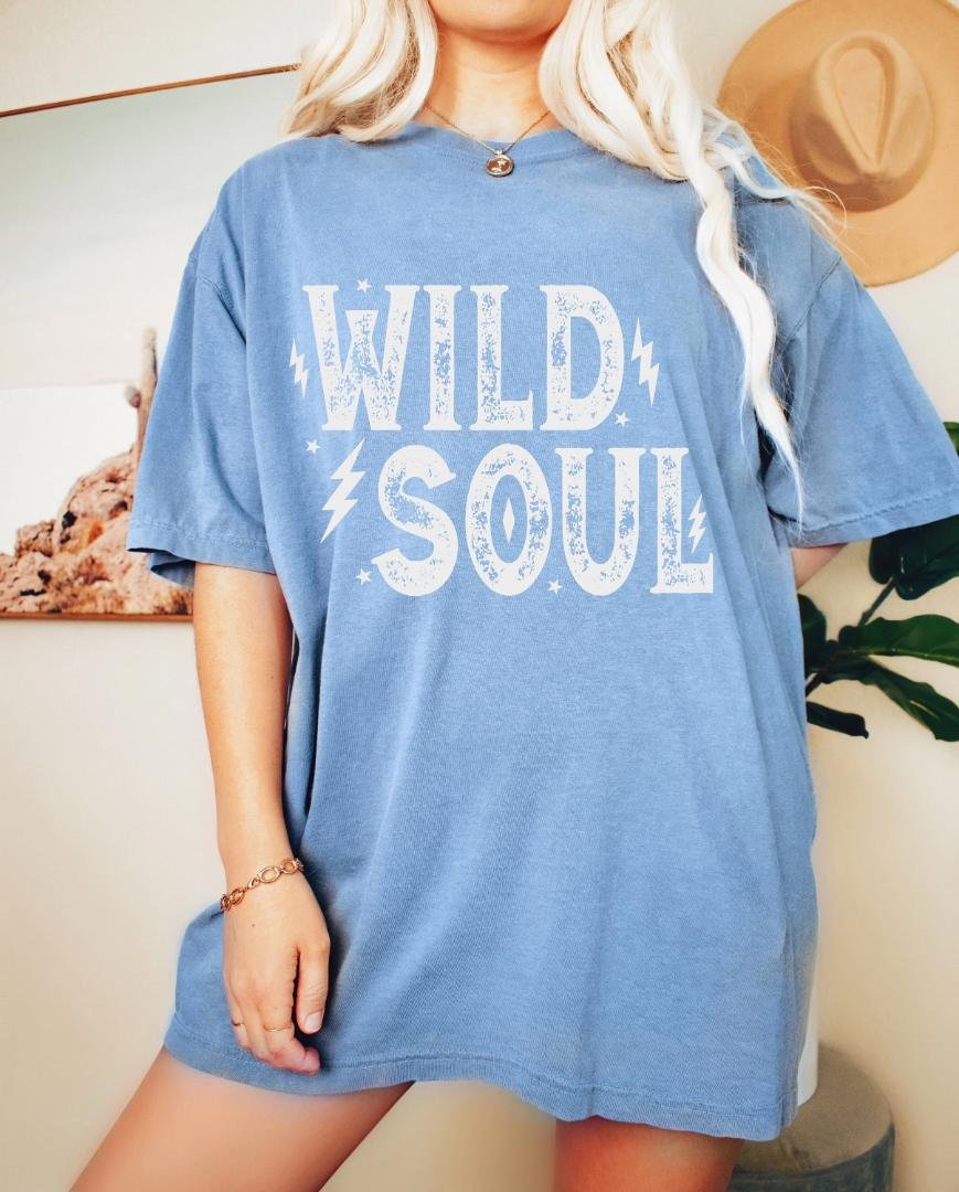 Tshirt, Wild Soul Oversized Vintage Shirt, Stay Wild Shirt