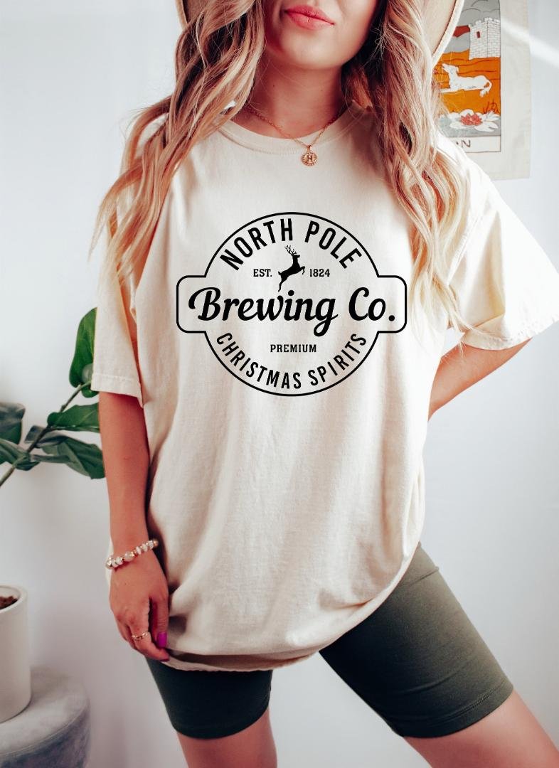 Shirt, North Pole Brewing Co Oversized Vintage T-Shirt, Christmas Spirit Shirt
