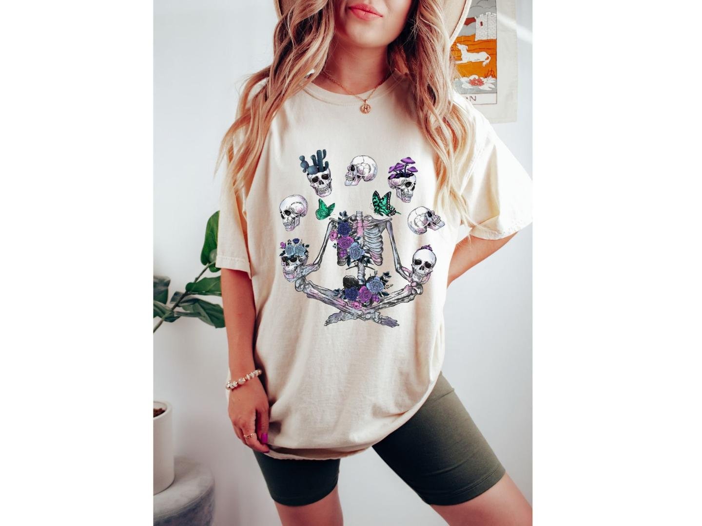 ,Skeleton With Skull ShirtDancing Skeleton ,FunnyHallowe