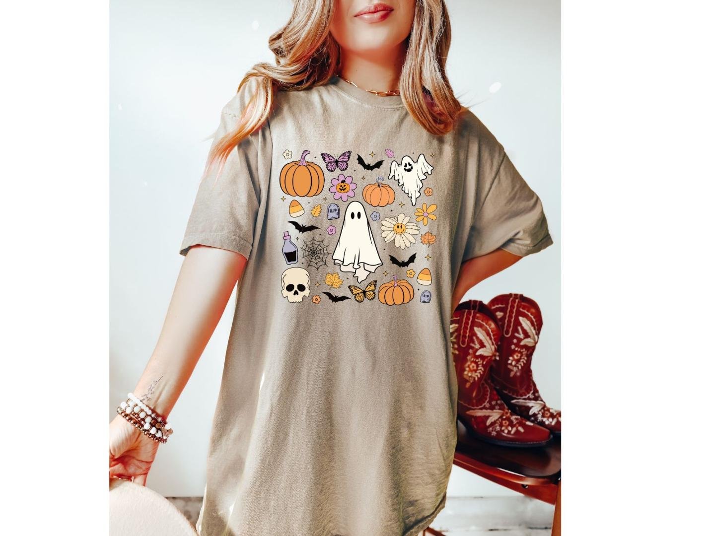 Gift For Her, ,Retro Halloween Shirt, Cute Fall Shirt,Ov