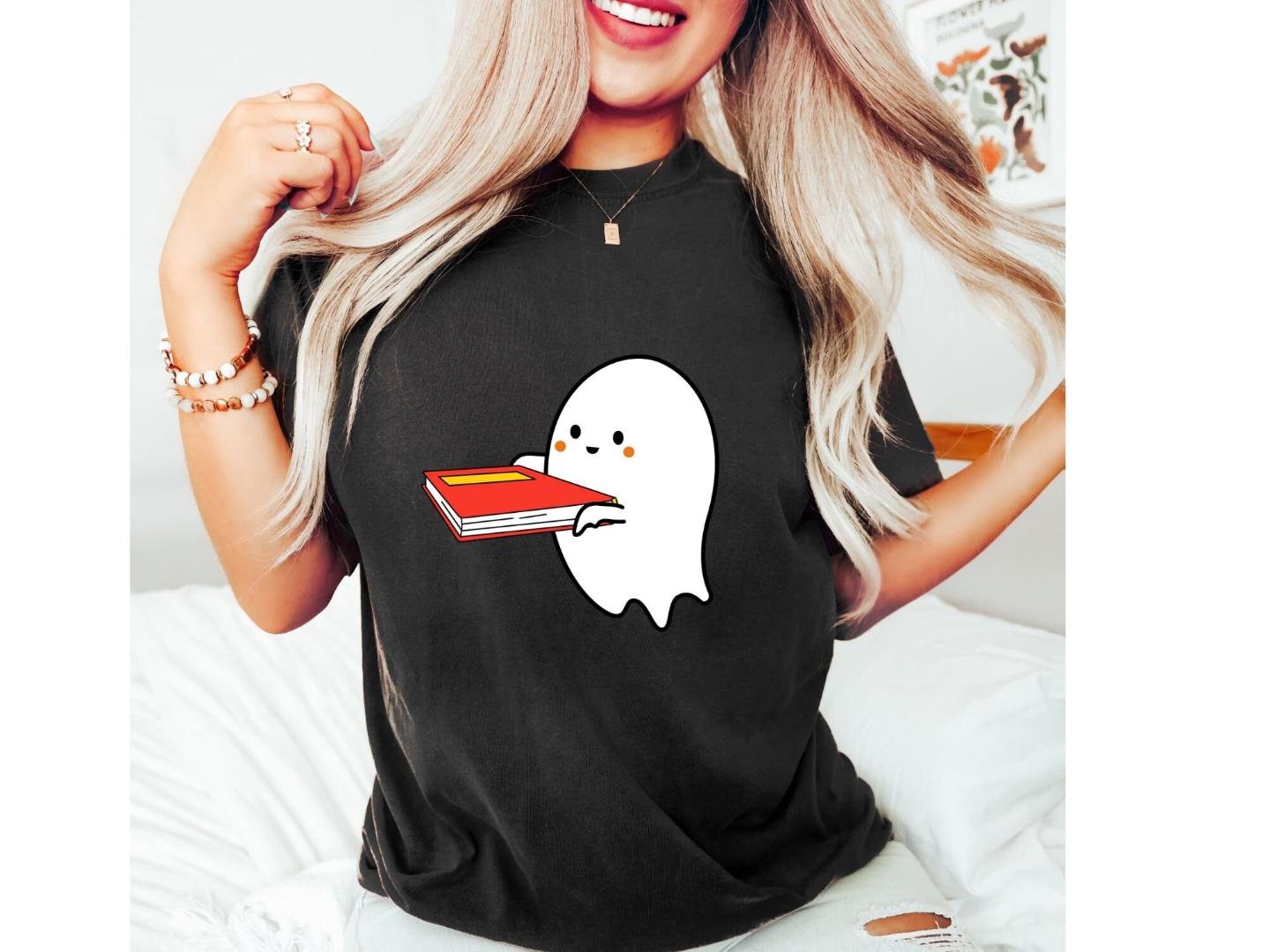 Books,GhostWithBooks Shirt,Hocus Pocus Shirt,Halloween