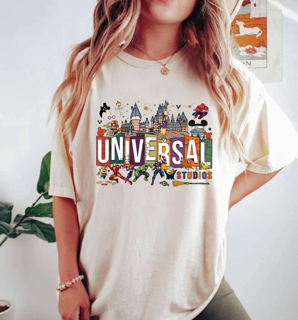 Dis, Disney Universal Studios Shirt