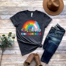 Proud Mom Apparel, Free Mom Hugs T-Shirt, Rainbow