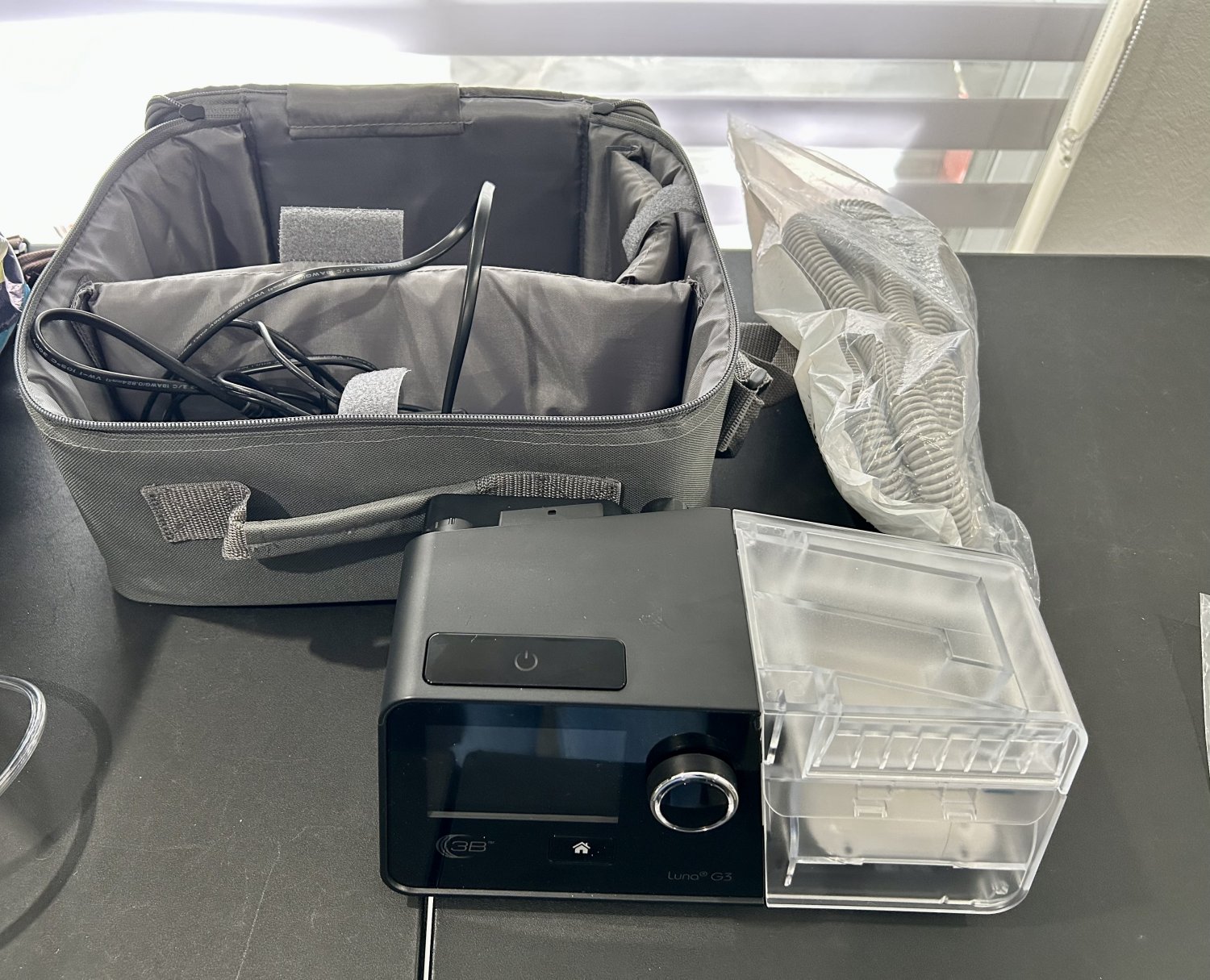 Auto CPAP machine Luna G3 - Great condition
