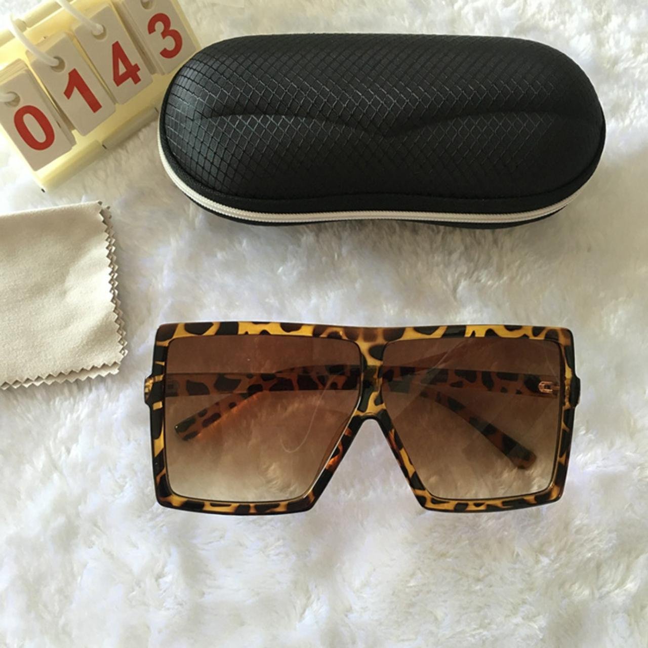 Leopard Frame Sunglasses Free shipping 73