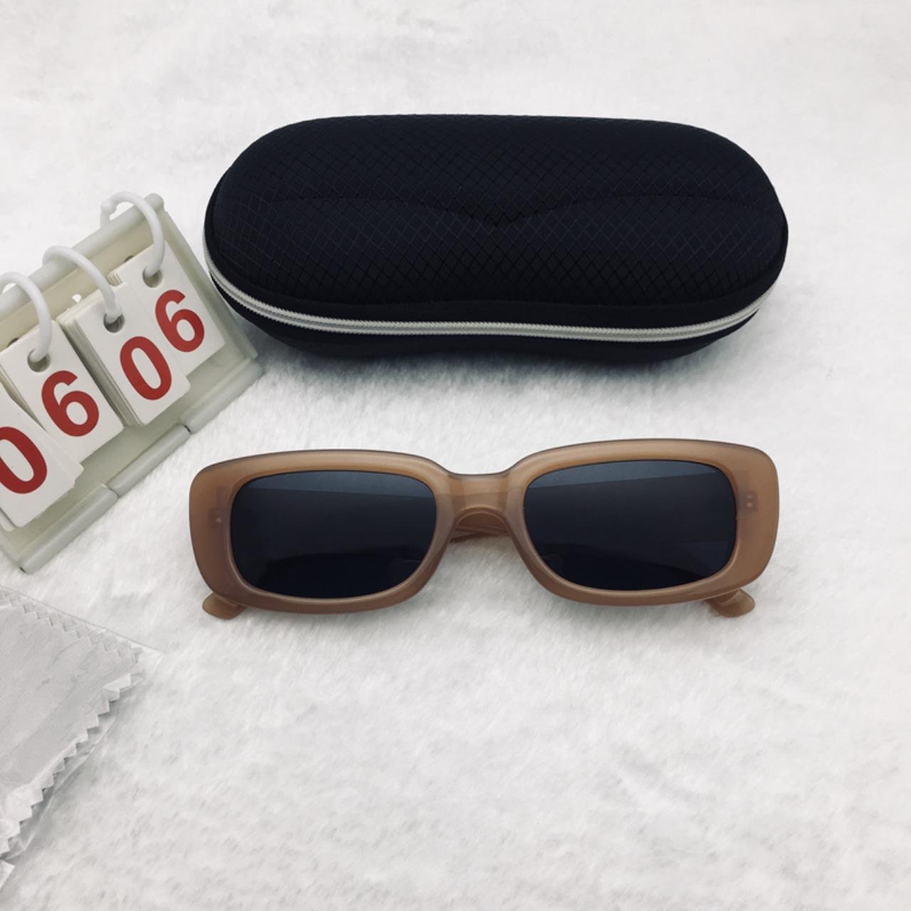 Tan Frame Sunglasses Free shipping 91
