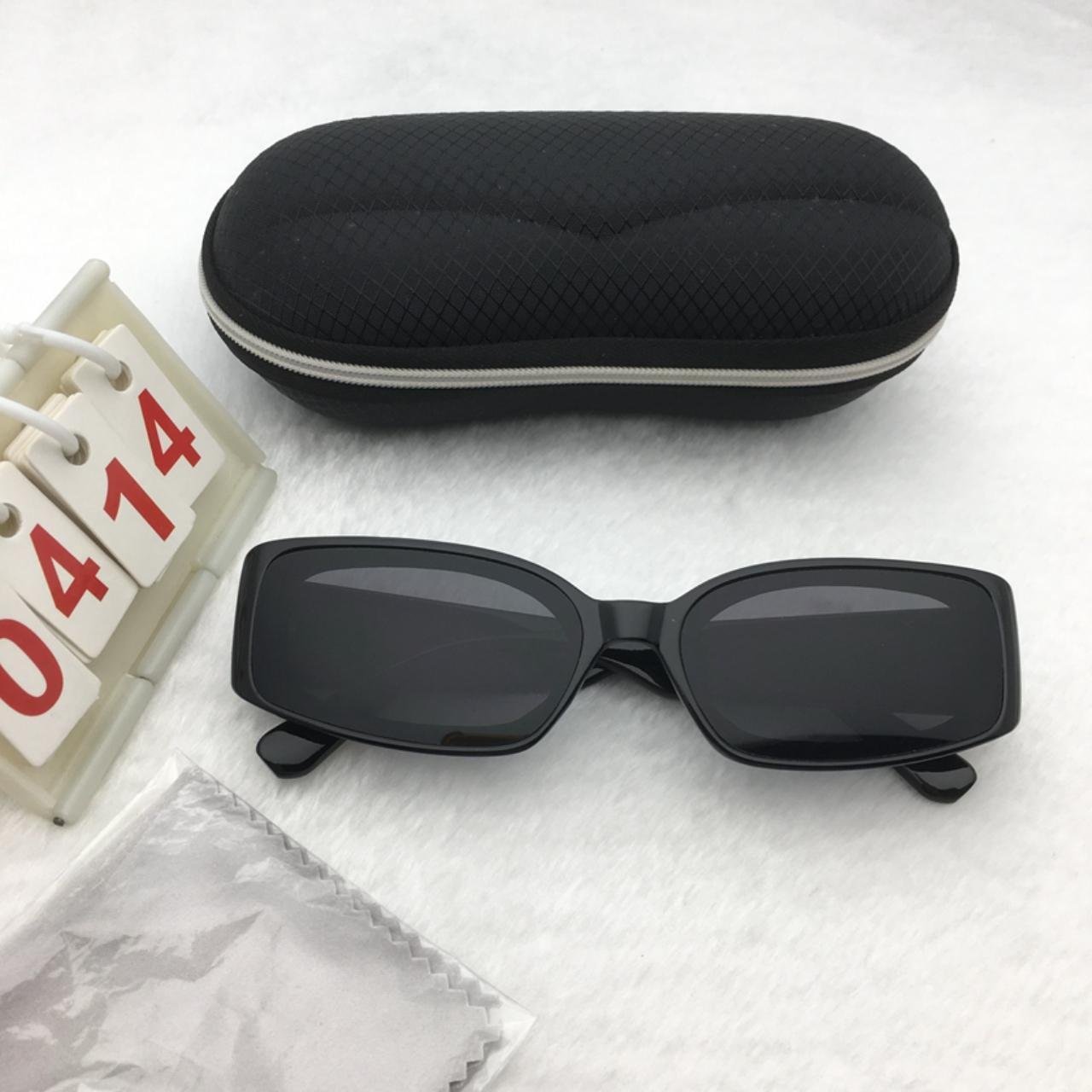 Black Frame Sunglasses Free shipping 104