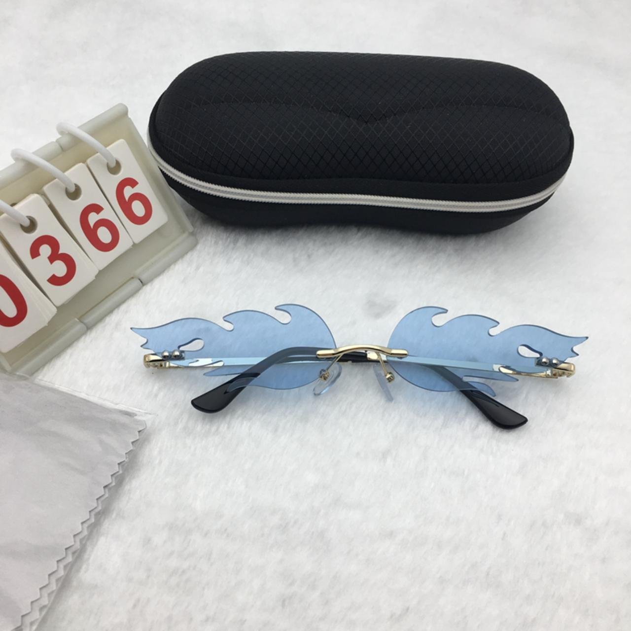 Gold Frame Sunglasses Free shipping 249