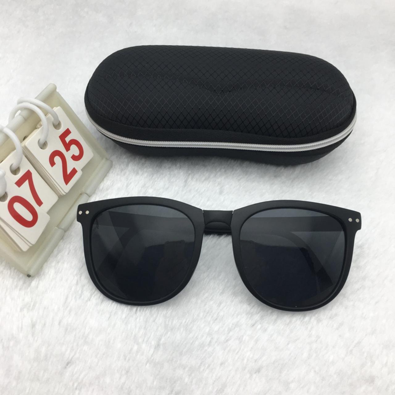 Punk Black Frame Sunglasses Free shipping 267