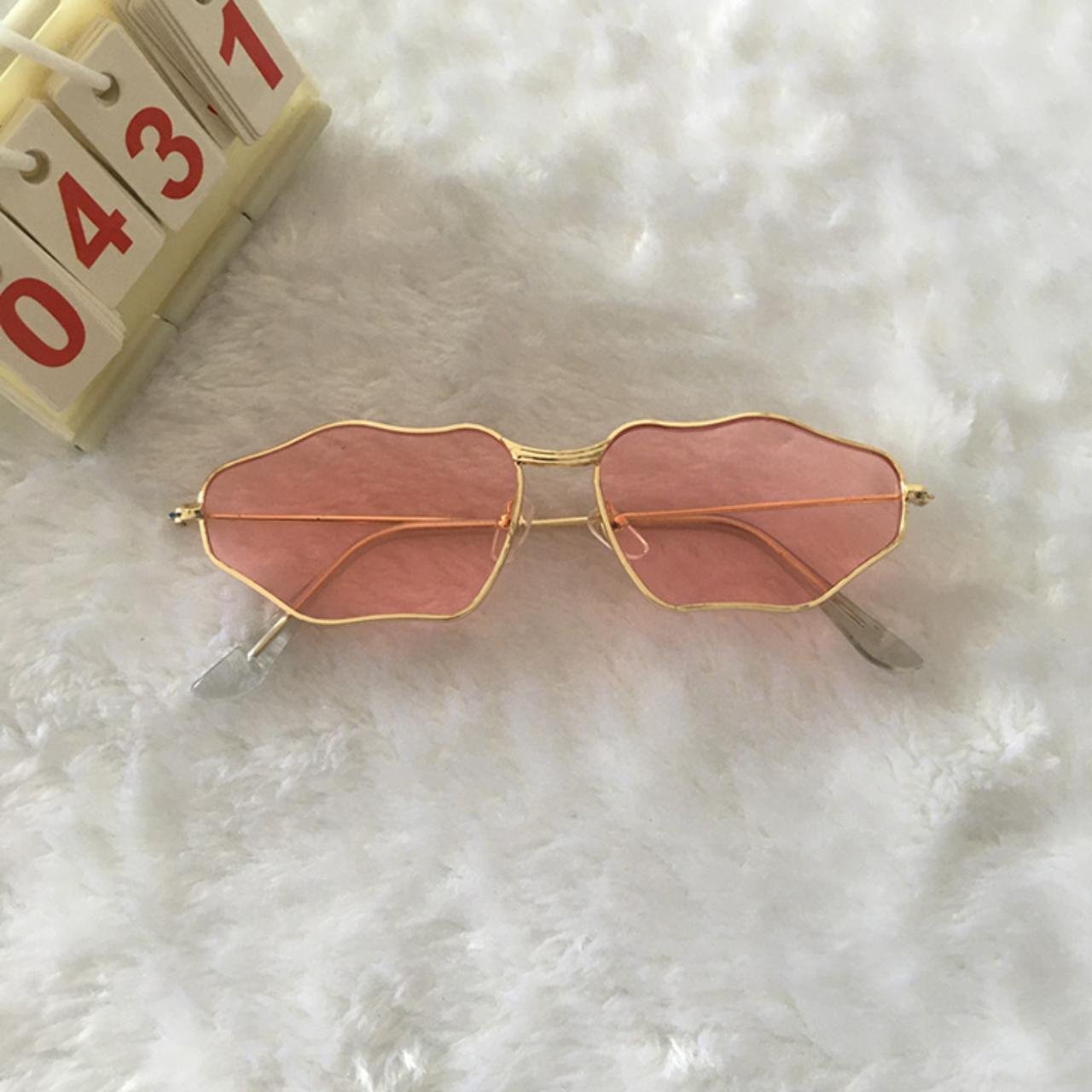 Gold Frame Sunglasses Free shipping 366