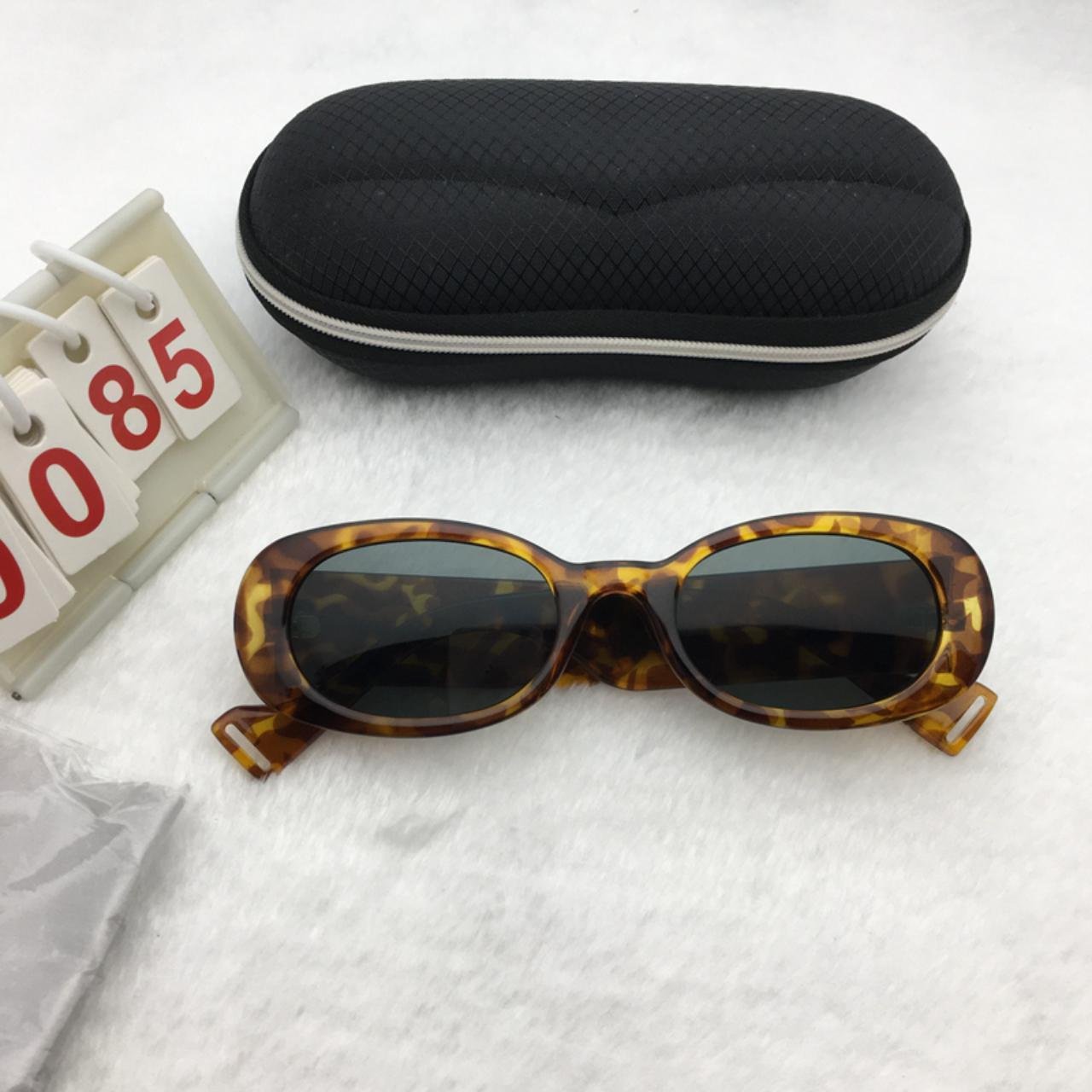 Leopard Frame Sunglasses Free shipping 577