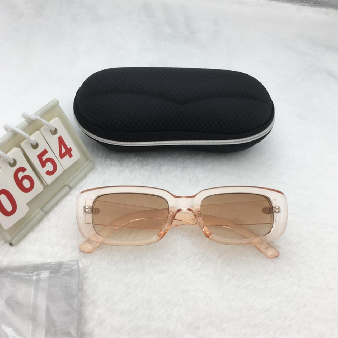 Clear Tea Frame Sunglasses Free shipping 591