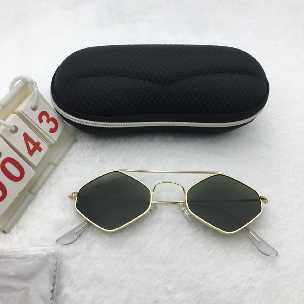 Gold Frame Sunglasses Free shipping 682