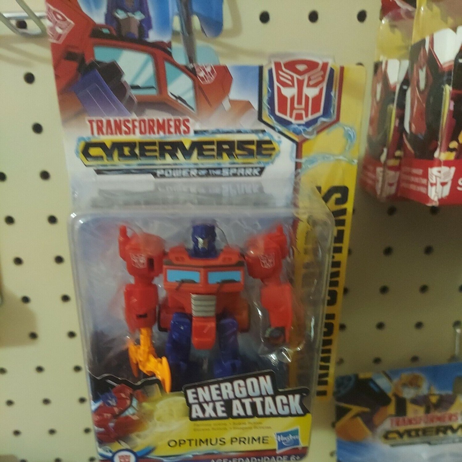 Transformers Cyberverse Optimus Prime Axe Attack Warrior Class