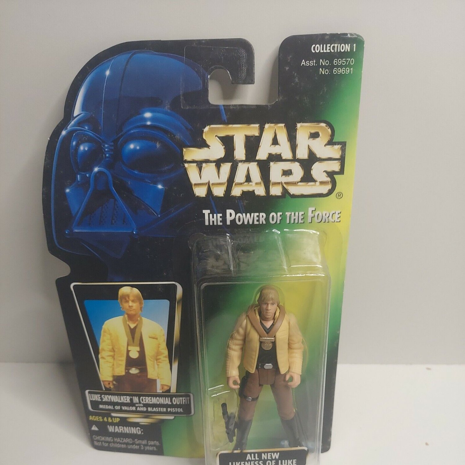 Kenner Star Wars Luke Skywalker In Ceremonial Outfit Green Card Action Figure