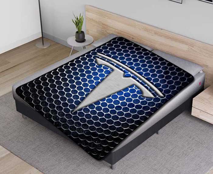 Tesla Logo Fleece Blanket Quilt