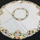 Embroidered Daisy 33"" Round Tablecloth Night Stand Cover End Coffee Table White