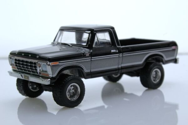 Diecast 1978 Ford F 250 Lifted Off Road 4x4 Pickup Truck 164 Scale Black 6073