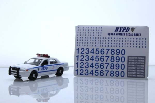 Diecast 2011 Ford Crown Victoria Nypd York City Police Car 1:64 Scale
