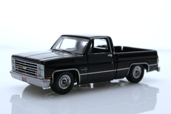 Diecast 1985 Chevy C10 Silverado Squarebody Lowered Pickup Truck 164 Black