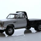 Diecast 1985 Dodge Ram W350 1St Generation Flatbed Dually Truck 1:64 Gray