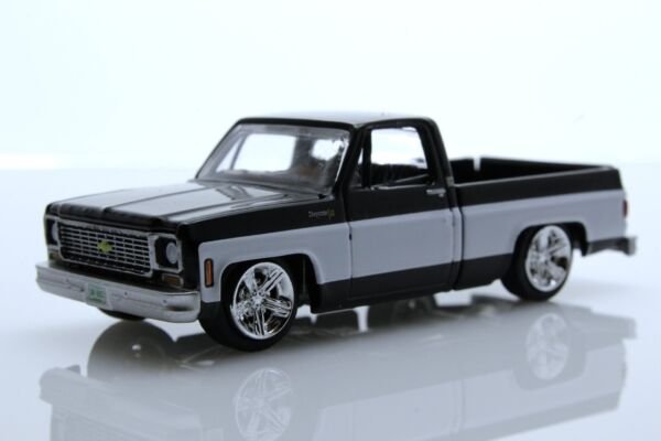 Diecast 1973 Chevy Silverado Square Body Lowered Pickup Truck 1:64 Black