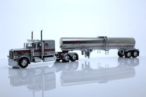 Diecast 389 Mies Sons Walker Milk Tanker Truck 1:64 Pink