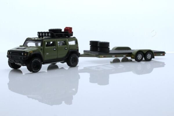 Diecast 2004 Hummer H2 Flatbed Equipment Trailer Car Hauler 1:64 Scale Green