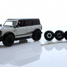 Diecast 2021 Ford Bronco Wildtrak White 4 Door 4X4 Off Road Suv 1:64 Scale