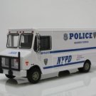 Diecast 2019 Highway Patrol Step Van York Nypd Police Truck 1:64 Scale
