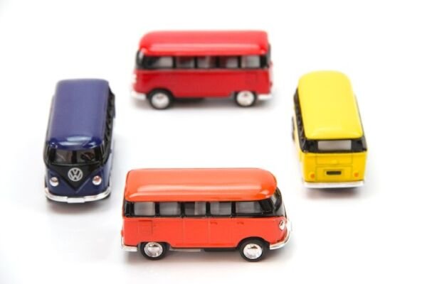 Diecast 4Pc Set 2.5" 1962 Vw Volkswagen Bus Car 1:64