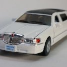 Diecast 1999 Lincoln Town Car Stretch Limousine Limo 1:38 White