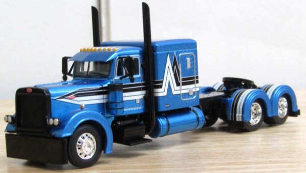 Diecast Dcp Black/Bahama Blue Peterbilt 379 63" Flattop Sleeper No Box 1/64